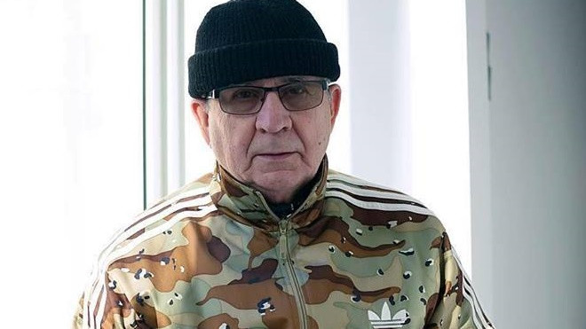 Tín đồ streetwear U70 khiến giới trẻ phải trầm trồ với style của mình Ảnh 2