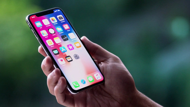 iPhone X vẫn chưa hoàn thiện lắp ráp để ra lò - Nguy cơ cao trễ hẹn với khách hàng đặt trước Ảnh 2