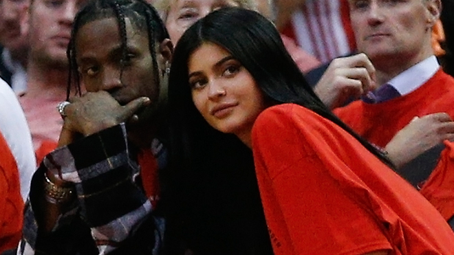 Quen bạn trai mới được 5 tháng nhưng Kylie Jenner đã mang thai 4 tháng Ảnh 2