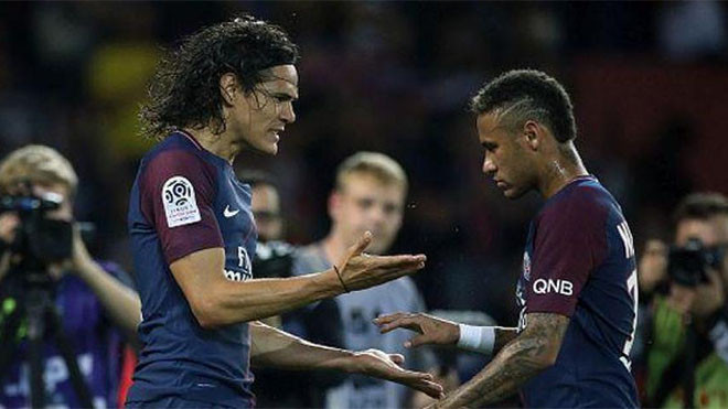 Cavani mỉa mai Neymar: “Chú mày tưởng mình là Messi à?” Ảnh 2