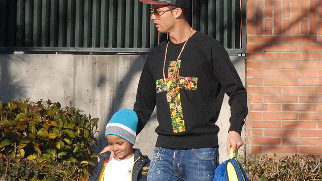 Chuyện Vinschool tăng học phí và nỗi lòng của… phụ huynh 'cá biệt' Ronaldo Ảnh 2