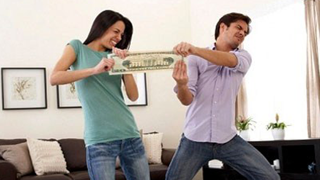 5 kiểu đàn ông mà có tặng thêm tiền con gái cũng chẳng muốn hẹn hò Ảnh 2