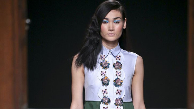 Thùy Trang kiêu sa trên sàn diễn Paris Fashion Week 2018 Ảnh 2