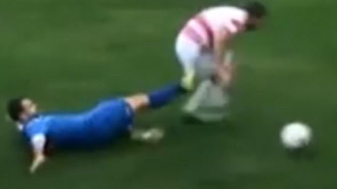 Chấn thương hi hữu khiến cầu thủ phải cắt tinh hoàn Ảnh 2