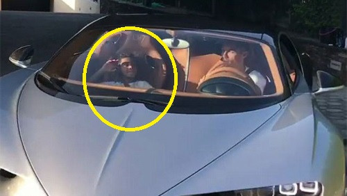 Ronaldo bị 'ném đá' vì mải khoe siêu xe triệu đô, mặc con trai gặp nguy hiểm Ảnh 2