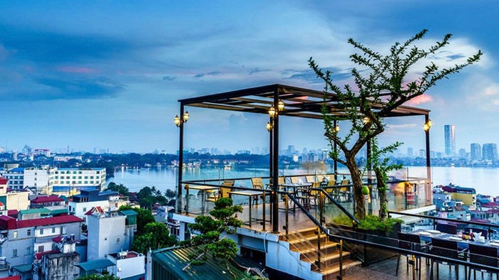 7 quán cà phê tầng thượng tuyệt đẹp cho hội chị em mê 'check-in' Ảnh 2