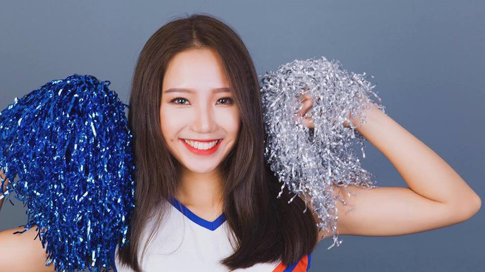 9X xinh đẹp tụt huyết áp vì cổ vũ đội bóng rổ Hanoi Buffaloes Ảnh 2