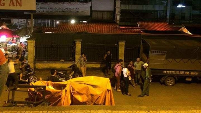Đâm người tử vong ngay trong đêm ở chợ hoa Quảng An Ảnh 2