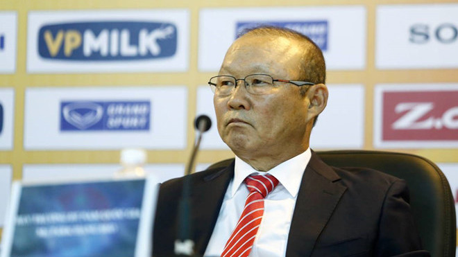 HLV Park Hang-seo cấm vợ, bạn gái cầu thủ vào khách sạn của đội tuyển Ảnh 2