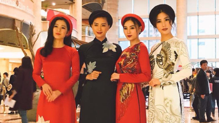 Ngẩn ngơ trước vẻ đẹp hút hồn của Ngô Thanh Vân, Lan Ngọc - Diễm My 9x trong tà áo dài Việt tại LHP Busan Ảnh 2