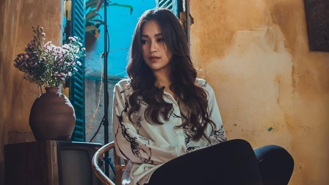 DJ Tít lần đầu khoe trọn giọng hát cảm xúc trong MV cover 'Mẹ yêu' Ảnh 2