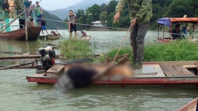 Phát hiện thanh niên chết trong tư thế đầu dưới nước, người trên thuyền Ảnh 2