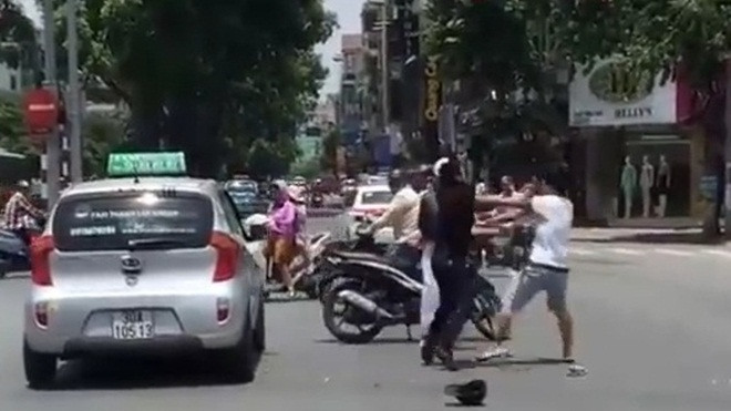 Ẩu đả sau va chạm giao thông, một tài xế tử vong Ảnh 2