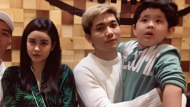 Đã tuyên bố chính thức ly hôn, Tim và Trương Quỳnh Anh vẫn thân thiết bên nhau Ảnh 2