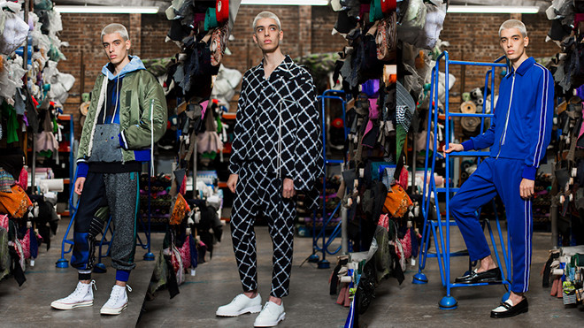 Đã đến lúc tín đồ streetwear bụi phủi khoác chiếc áo luxury, bạn có dám thử? Ảnh 2