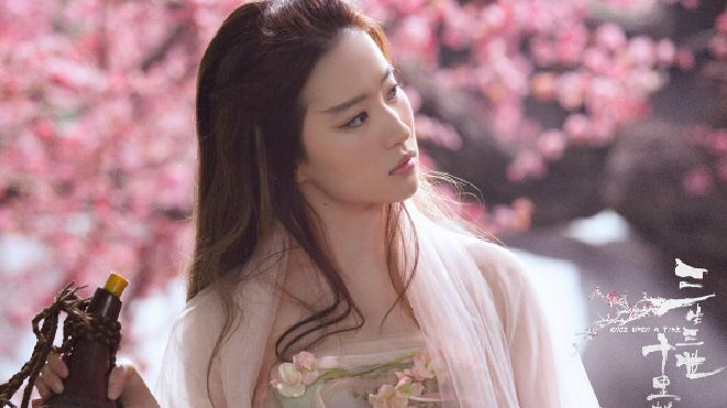 Khán giả ngày càng trở nên khắt khe hay LHP Quốc Tế Tokyo quá dễ dãi với Lưu Diệc Phi? Ảnh 2