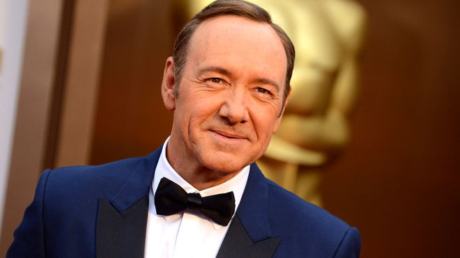 Tài tử Kevin Spacey thừa nhận đồng tính, bị tố từng quấy rối tình dục diễn viên 14 tuổi Ảnh 2