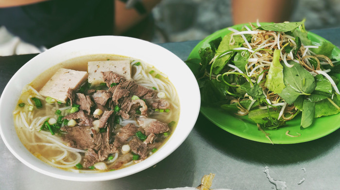 Nếu đến Vũng Tàu, bạn không thể bỏ qua quán bún có món chả da cực ngon này Ảnh 2