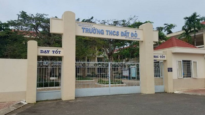 Trường dọa đưa đến công an, nữ sinh uống thuốc diệt cỏ tự tử? Ảnh 2