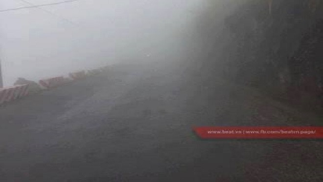 Thông tin mới nhất vụ khách nước ngoài lao xe xuống vực Mã Pí Lèng ở Hà Giang Ảnh 2