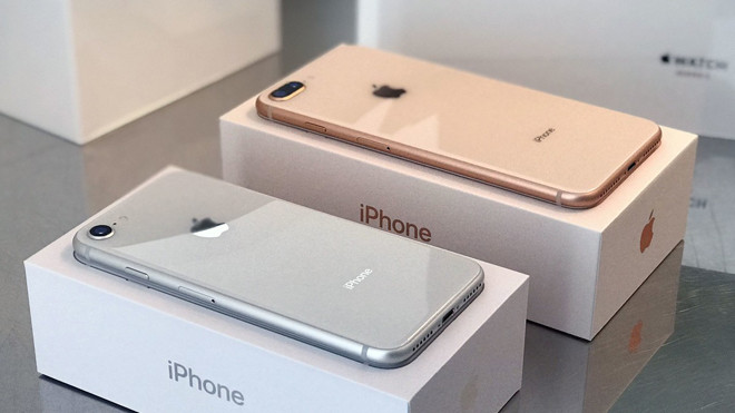 iPhone 8/ 8 Plus chính hãng lên kệ: Hàng nghìn máy bán hết veo ngay ngày đầu tiên Ảnh 2