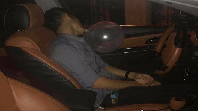 Danh tính nam thanh niên vừa lái xe vừa hút bóng cười đâm gãy xương đùi cô gái Ảnh 2