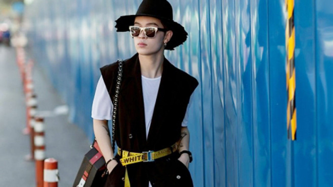 'Ông hoàng phụ kiện' Kelbin Lei và bộ sưu tập kính khiến ai cũng tâm phục khẩu phục Ảnh 2