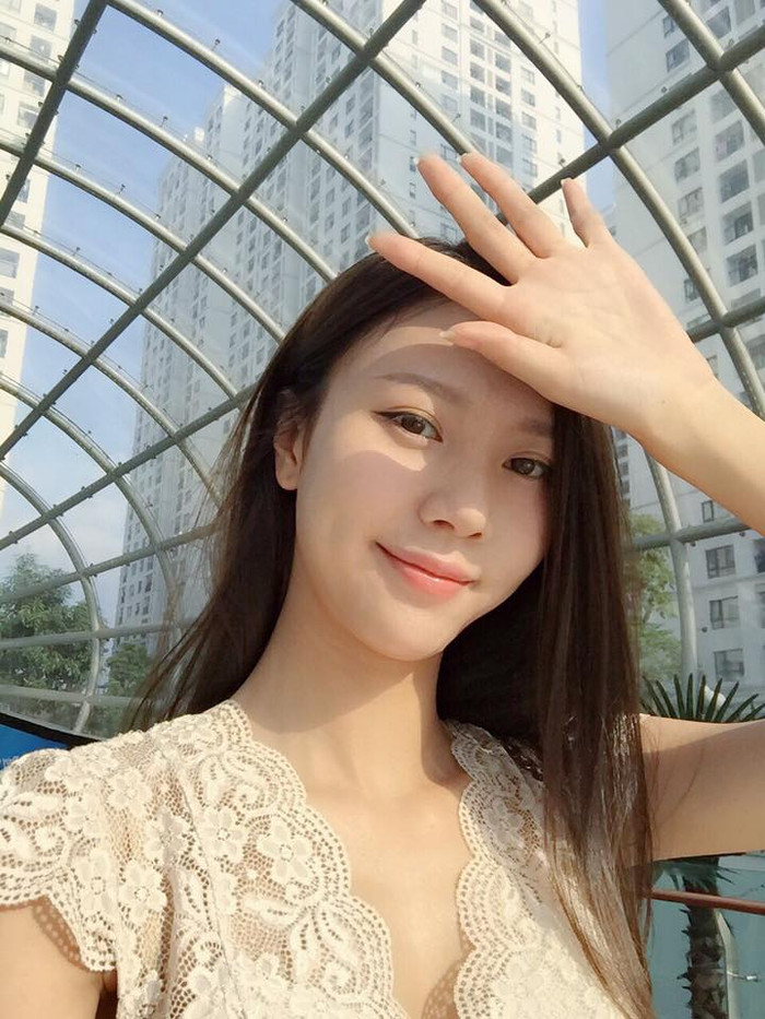 Cuộc chiến mặt mộc của 6 mỹ nhân The Look: Ai đẹp nhất?