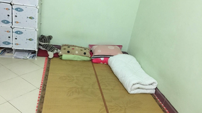 Vợ chồng trẻ nằm sàn xi măng, ôm 200 triệu canh Black Friday Ảnh 2