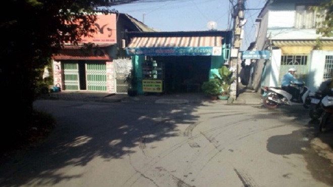 Người phụ nữ bán vé số bị 2 thanh niên chặn xe chém xối xả rồi cướp 1 triệu ở Sài Gòn Ảnh 2