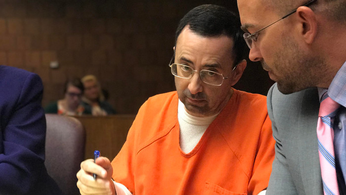 Bác sĩ đối mặt án tù 40 năm vì lạm dụng cả đội TDDC Mỹ Ảnh 2