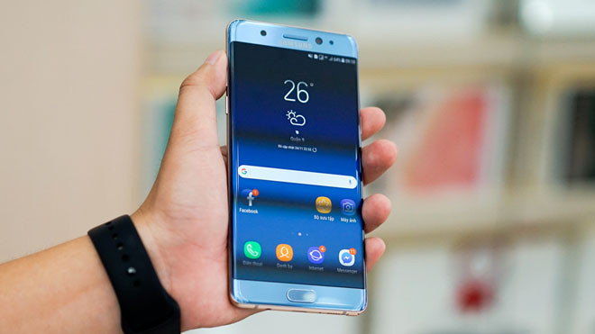 Cận cảnh Galaxy Note FE chính hãng bản màu xanh sang chảnh đầu tiên tại Việt Nam Ảnh 2