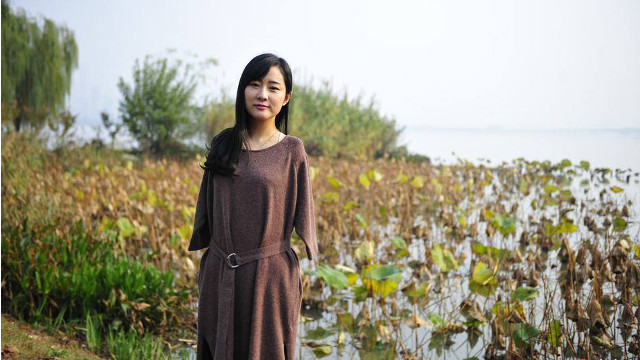 Cô gái không tay bỗng thành 'hiện tượng' trên mạng xã hội Trung Quốc Ảnh 2