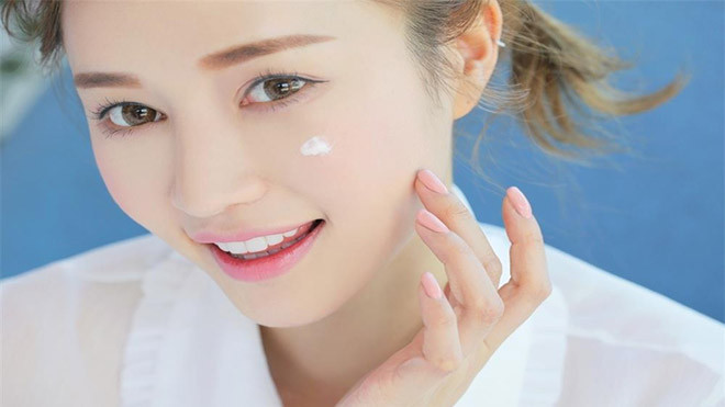 Là con gái phải xinh và luôn có những món đồ này trong túi xách của mình Ảnh 2