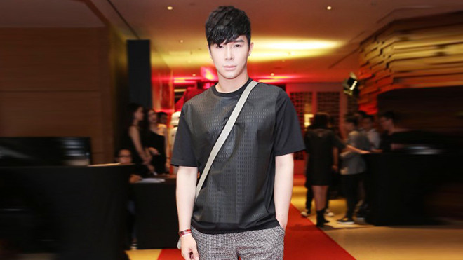 Nathan Lee diện set đồ như 'học sinh đến trường' 8 tỷ đồng đi sự kiện Ảnh 2