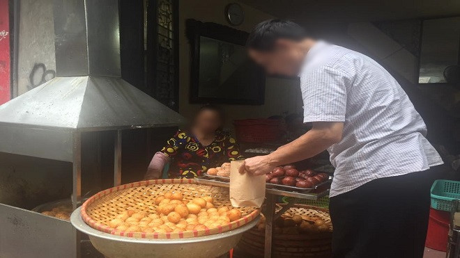 'Luật bán hàng cho Tây' - câu chuyện buồn về văn hóa bán hàng 'đội giá' vẫn chưa có hồi kết Ảnh 2