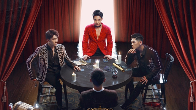 MONSTAR khiến fan ‘ngồi trên đống lửa’ khi nhá hàng sản phẩm có thành viên thứ 4 Ảnh 2