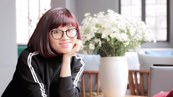 Bộ ảnh 'em chưa 18′ phiên bản cô giáo 38 tuổi khiến bao người phải trầm trồ Ảnh 2