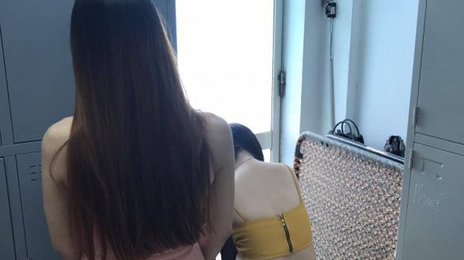 Triệt phá đường dây bán dâm của 'tú ông' cho khách nước ngoài ở trung tâm Sài Gòn Ảnh 2