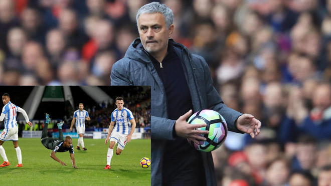 Mourinho chỉ trích thói ăn vạ của cầu thủ Man City Ảnh 2