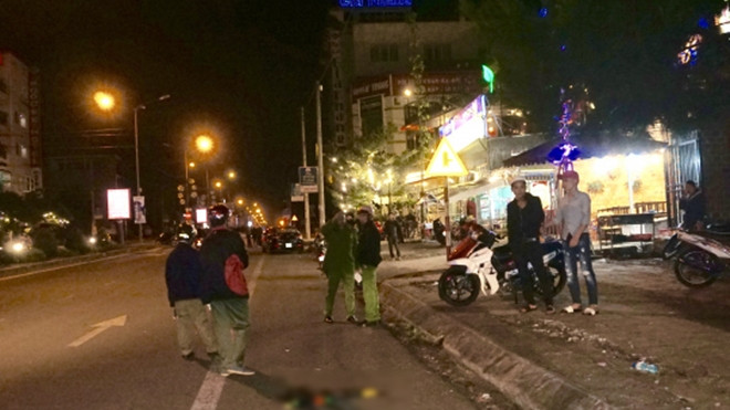 Cãi nhau với vợ cũ, cha ruột dùng dao sát hại con trai 5 tuổi trước quán nhậu Ảnh 2