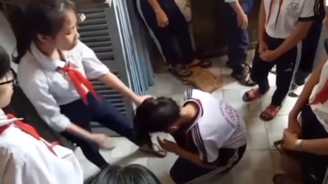 Đuổi học thì dễ nhưng ai bảo đảm các em sẽ thành học sinh ngoan hơn? Ảnh 2