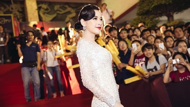 Chi Pu: Nghệ sĩ trẻ sở hữu loạt giải thưởng danh giá, hào hứng góp mặt ở sự kiện nhan sắc lớn cuối năm Ảnh 2