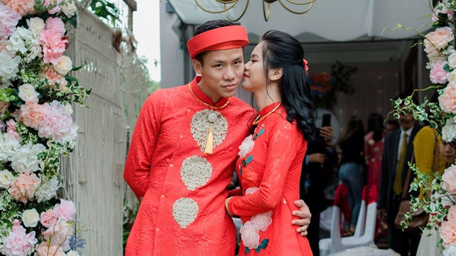 Cận cảnh 'soái ca' Quế Ngọc Hải đi hỏi vợ Ảnh 2