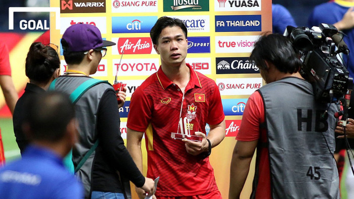 Công Phượng lại giành danh hiệu cầu thủ xuất sắc nhất Ảnh 2