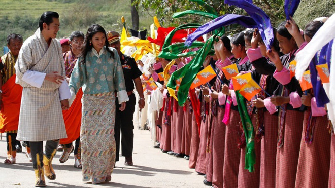 Muôn hình muôn vẻ của các đám cưới Hoàng gia trên thế giới: Sang trọng và xa hoa Ảnh 2