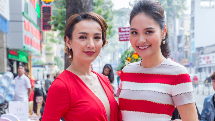 Hương Giang kín đáo, Ngọc Diễm quyến rũ cùng đọ nhan sắc tuổi 30 Ảnh 2