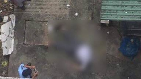 Nhảy từ tầng 10 xuống đất, người đàn ông tử vong tại chỗ Ảnh 2