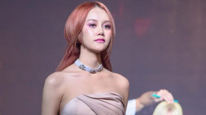 Thêm một vụ tự tử gây xôn xao từ người mẫu Thái Lan 19 tuổi Ảnh 2