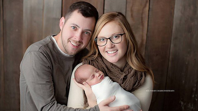 Bé gái được sinh ra từ phôi thai đông lạnh lâu nhất thế giới, ra đời sau hơn 24 năm 'đóng băng' Ảnh 2